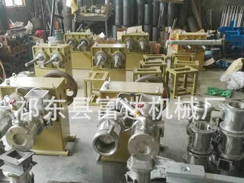 桂林米粉機(jī)-粉絲機(jī)-桂林米粉生產(chǎn)線